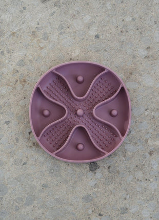 DexyPaws Hide + Seek Silicone Slow Feeder & Snuffle Mat