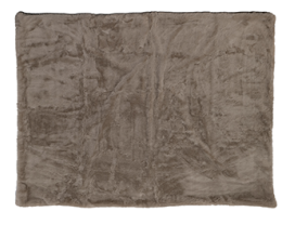 4 Cats & Dogs Pixie Faux Fur Waterproof Throw