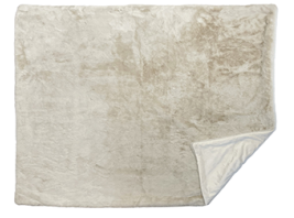 4 Cats & Dogs Pixie Faux Fur Waterproof Throw